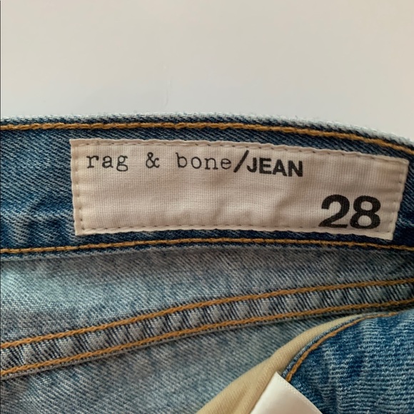 Rag & Bone Distressed Boyfriend Jean size 28 - Picture 5 of 7